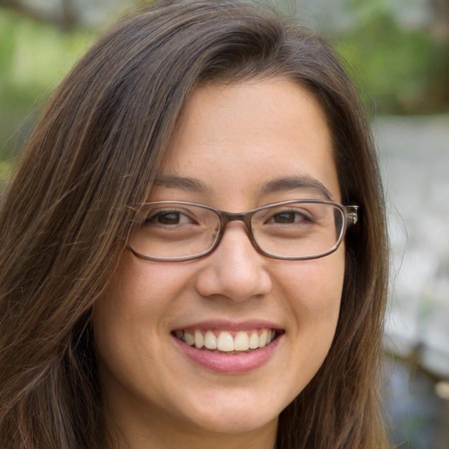 Portrait of Margot Dąbrowska, Performance Testing Engineer